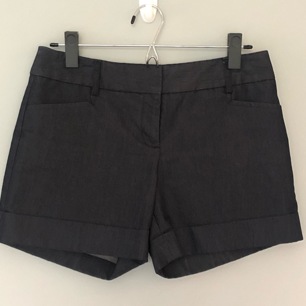 Express ‘Editor’ shorts